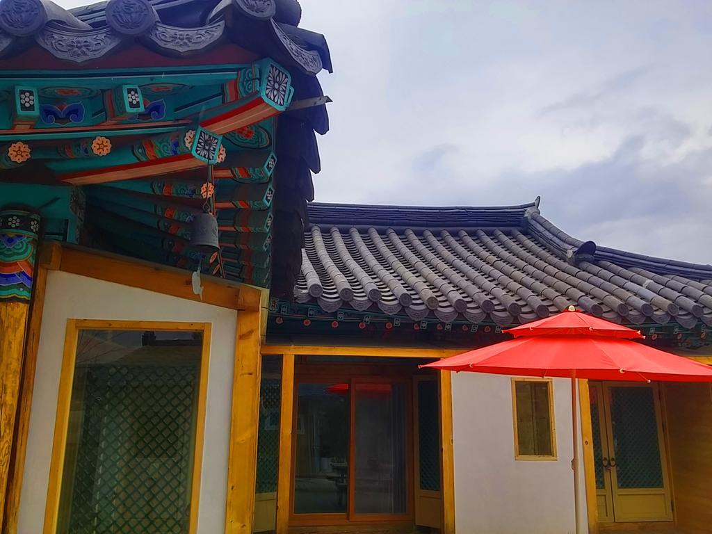 Chowoo Guesthouse 慶州市 エクステリア 写真