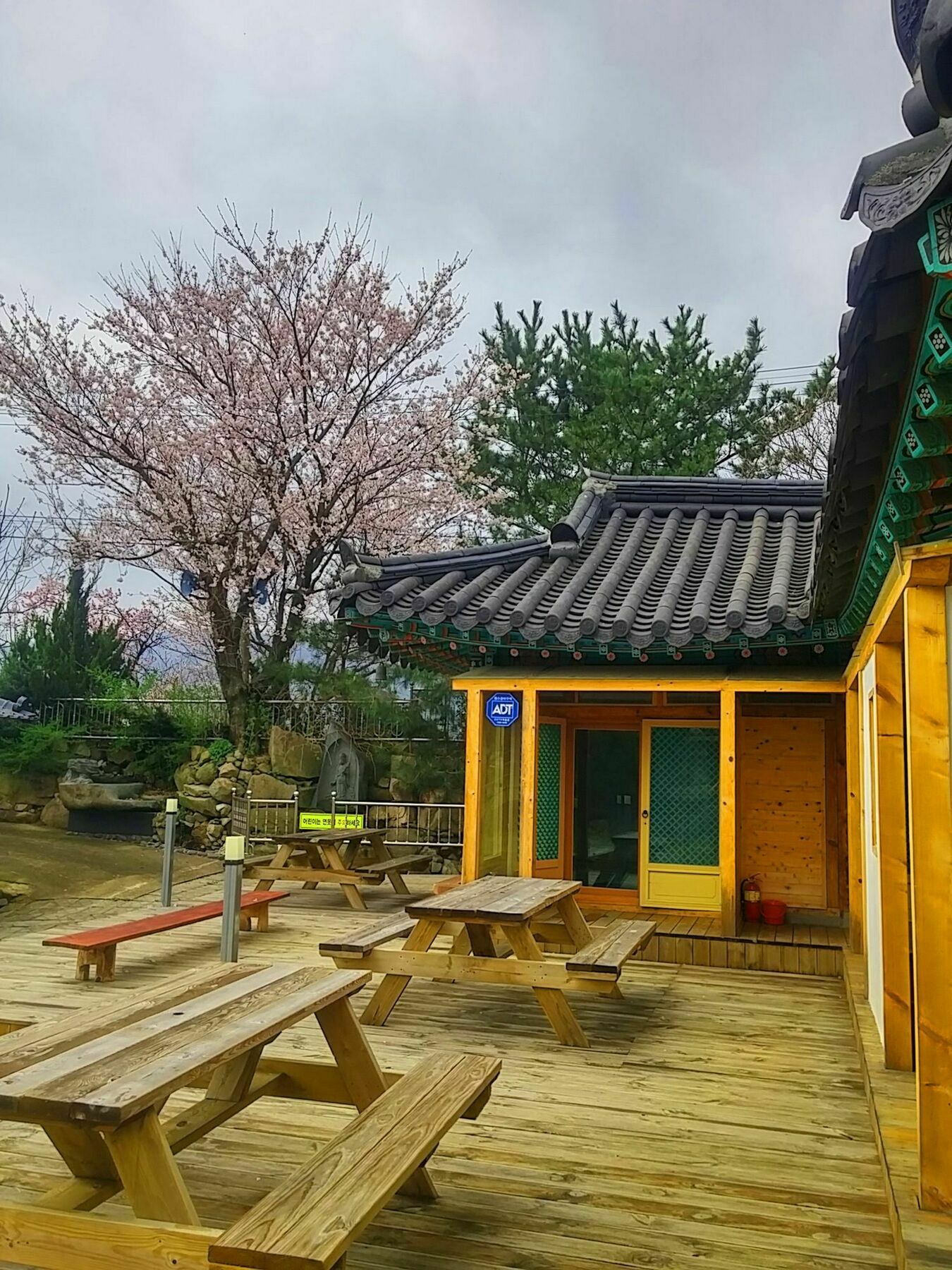 Chowoo Guesthouse 慶州市 エクステリア 写真
