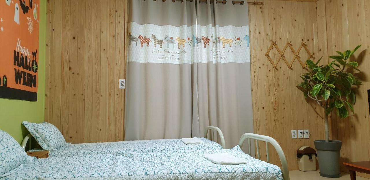 Chowoo Guesthouse 慶州市 エクステリア 写真